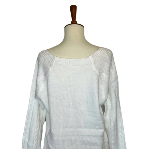 White Wide Neck Knit Pullover Sweater with Button Detail - Picture 13 of 16